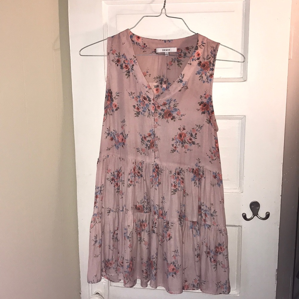 RO & DE sleeveless blouse